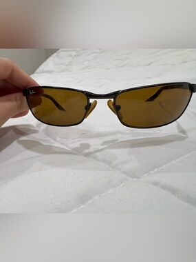 Ray-Ban Brown Lens Sunglasses with Yellow Nose Pads